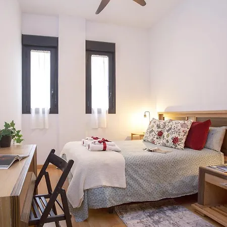 Apartment -malagasunapts-cervantes Pool&parking Malaga